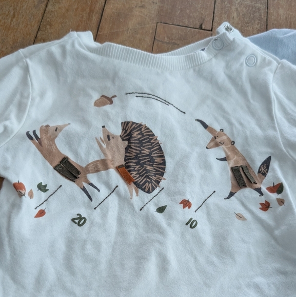 Clothing bundle - Picture 4 of 10